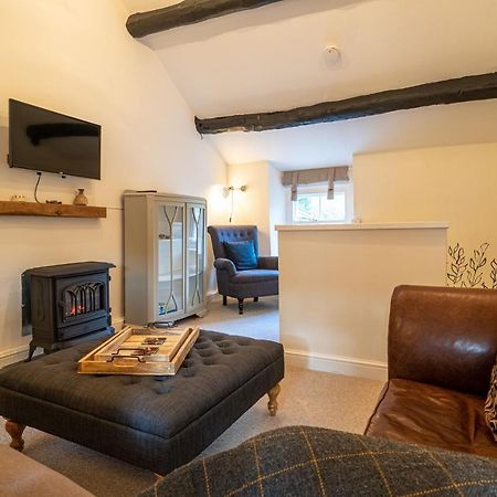 Low Nook Cottage - Gorgeous Decor Бротън ин Фърнес Екстериор снимка